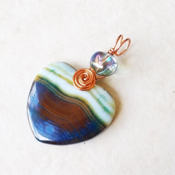 Multi-Hued Banded Agate Heart Pendant! Copper Wire Wrapped Bail! Fall Birthdays - Picture 1 of 5
